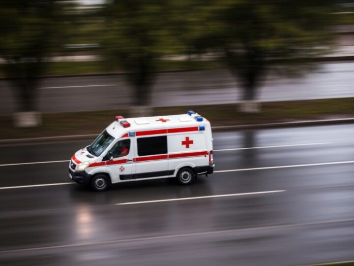 Mikołajki z policjantami w Końskich dla najmłodszych