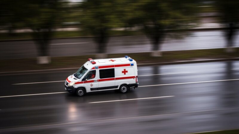 Mikołajki z policjantami w Końskich dla najmłodszych